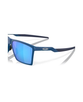 Oakley FUTURITY SUN Satin Navy| Gafas de sol hombre | Tu Visión